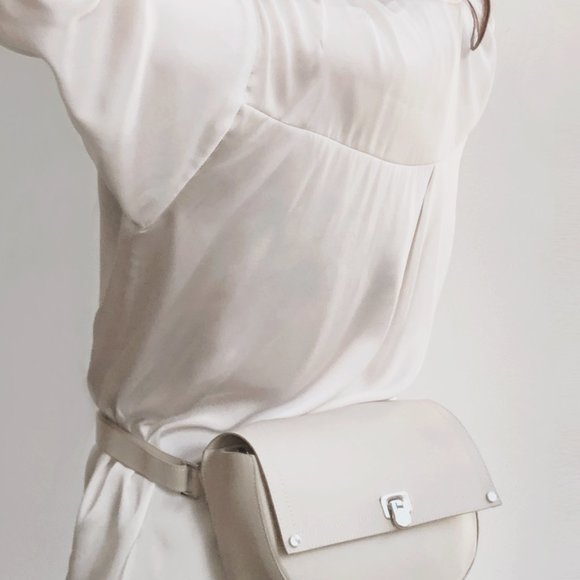 Premium Leather Convertible Crossbody/Belt Bag - Picture 2 of 10